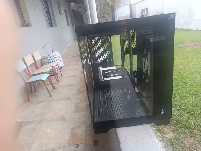 GABINETE AQUÁRIO M-ATX (Fans a parte)