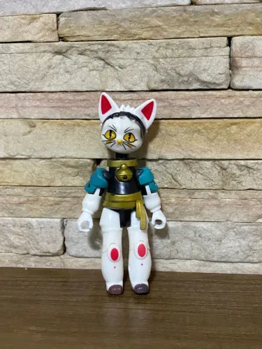Lucky Gatito da linha de colecionáveis do jogo Roblox