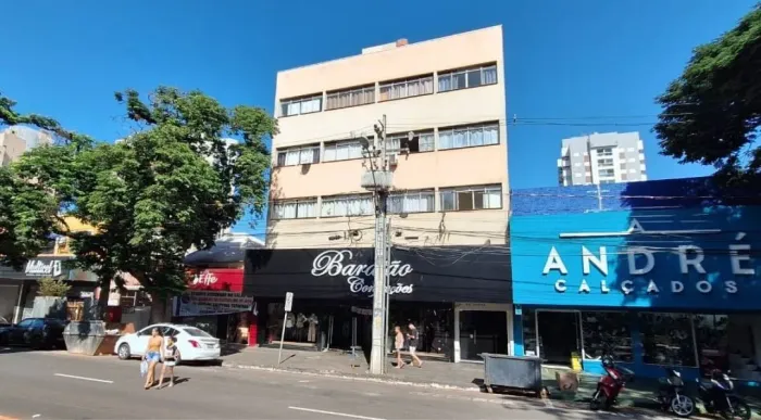 Apartamento Padrão à venda em Zona 01 Centro, Maringá-PR