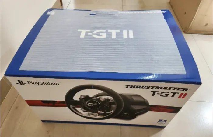 Volante T-GT 2 Thrustmaster  P/ Playstation e PC - Gran Turismo - Simulador 