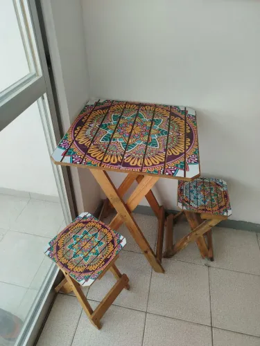 Kit mesa com 2 bancos