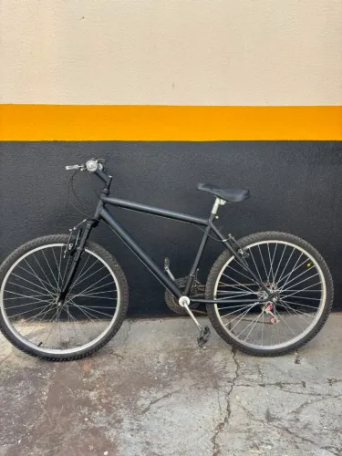 VENDO BICICLETA