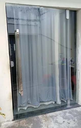 Porta de vidro