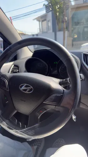 Hyundai HB20S Premium 1.6 Flex 16V Aut. 4P 2015