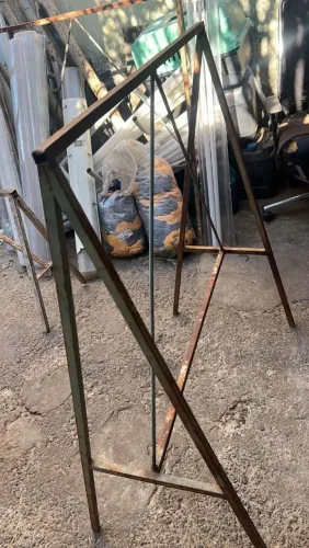 Cavalete suporte metalico