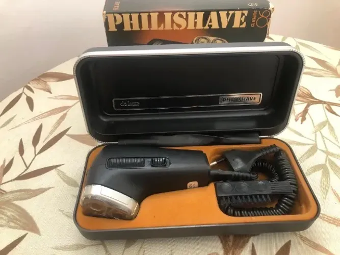 Raridade dos Anos 60 - Barbeador de Luxo Philips Philishave HP 1126 com Estojo Original