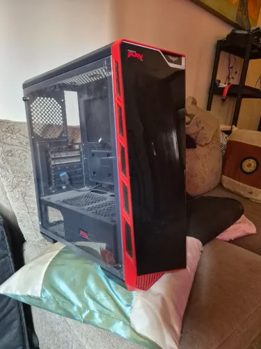 gabinete gamer redragon com 3 fans