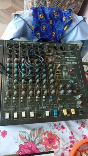Vendo cabeçote de 400 Watson e mesa Watson 