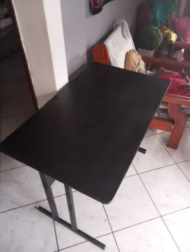 Mesa de Escritório Semi nova