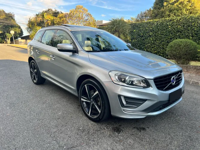 Volvo XC 60 T-5 R-design 2.0 FWD 5P 2016