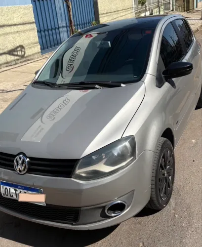 Volkswagen Fox 1.6 MI Total Flex 8V 5P 2013