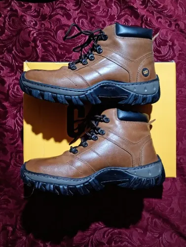Bota Caterpillar original