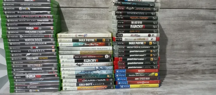 Lote de Vários Jogos