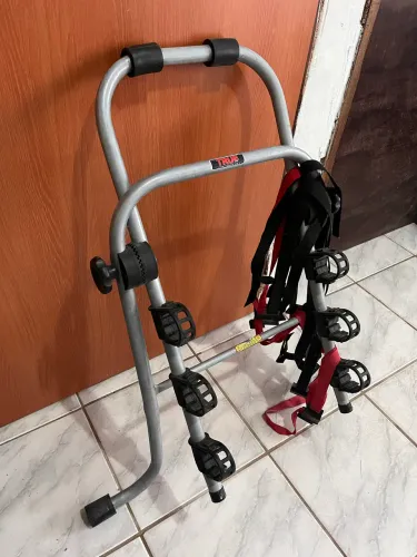 Vende-se suporte de bicicleta universal para carro 