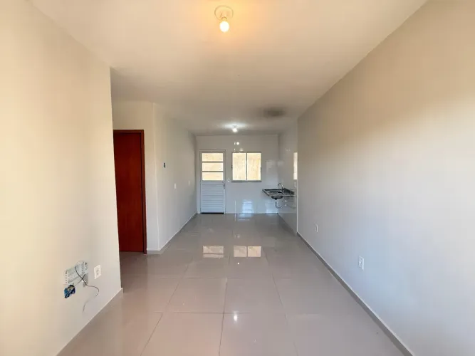 CASA 2/4 SENDO SUITE - CONDOMINIO ATHENAS