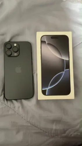 iPhone 16 pro max única dona todo original