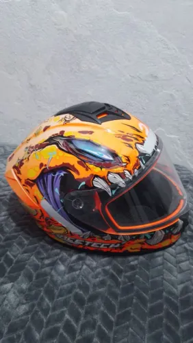 CAPACETE RACE TECH TAM 60