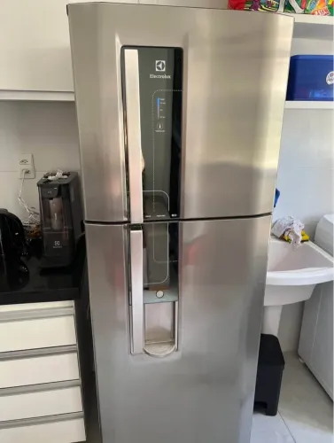 Geladeira Electrolux seminova