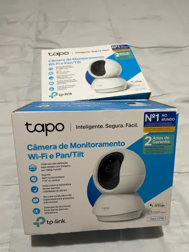 Câmera TAPO C200 na caixa