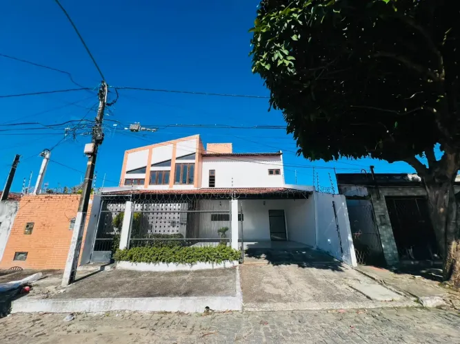 ALUGO DÚPLEX EM PARNAMIRIM, SANTOS REIS.