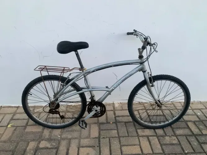 Bicicleta Caloi Clássica Aro 26 (provavelmente modelo 400)