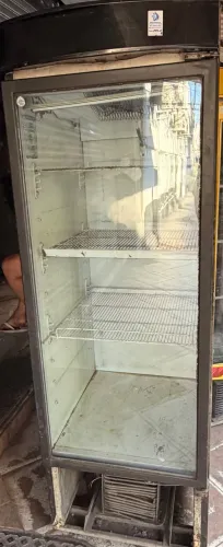 Geladeira Expositora