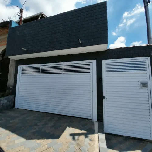 Casa para venda possui 139 metros quadrados com 3 quartos em Aliança - Ribeirão Pires - Sã