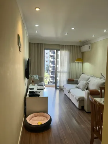 Apartamento para venda possui 60 metros quadrados com 1 quarto em Cambuí - Campinas - São 