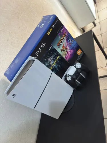 PS5 slim digital 1TB