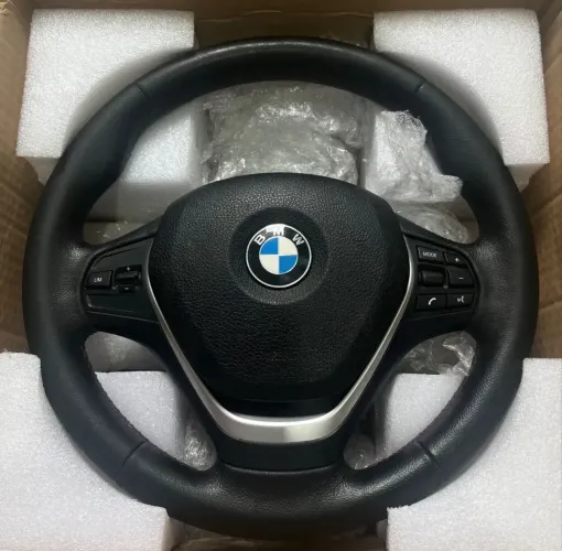 Volante bmw 118i sport