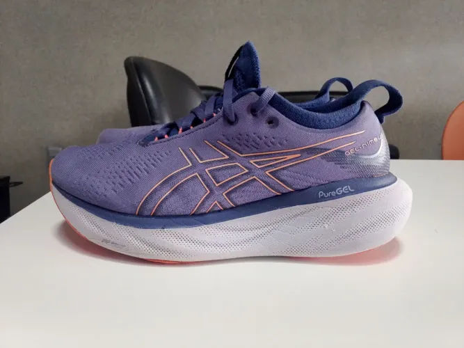 GEL NIMBUS N.36 EM EXCELENTE ESTADO