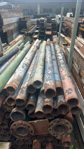 Tubos de ferro / Canos de ferro