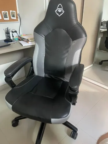 Cadeira Gamer Mancer Ergonômica em Couro - Giratória