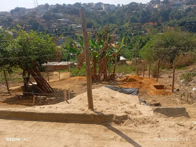 Vende-se lote Cariacica sede
