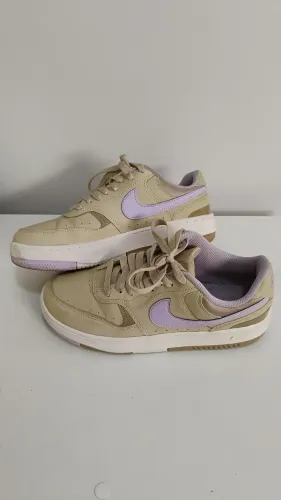 Tênis Nike Gamma Force Bege/Lilás Tam 36 BR Original