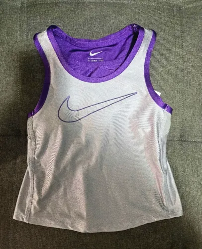 Blusa com Top Nike infantil