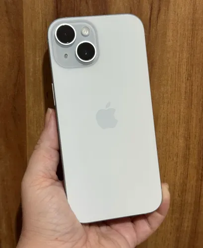 Iphone 15 azul 128gb 06 meses de garantia