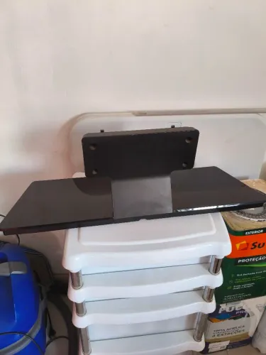 Suporte de mesa TV LG 49 polegadas sem uso excelente