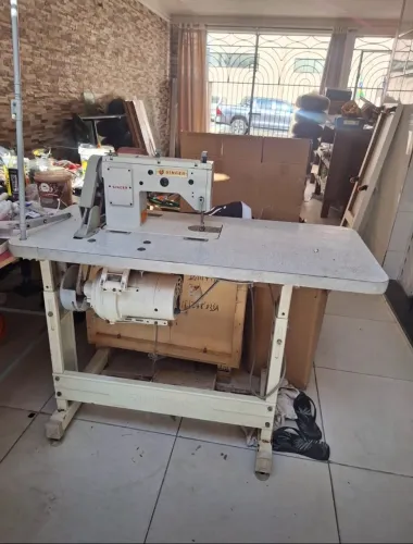Máquina de costura singer industrial