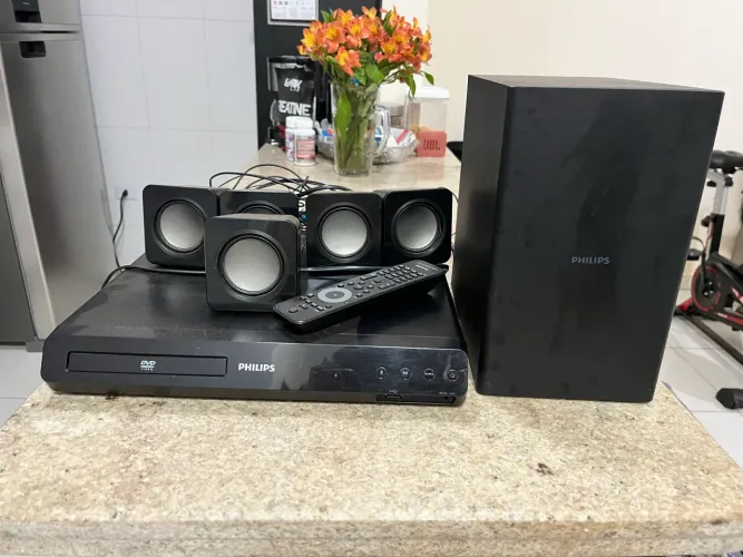 Home Theater pouco usado com leitor de DVD