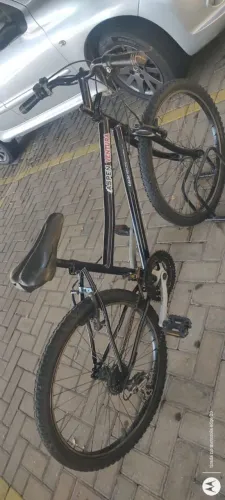 Bicicleta aro 24 com marchas
