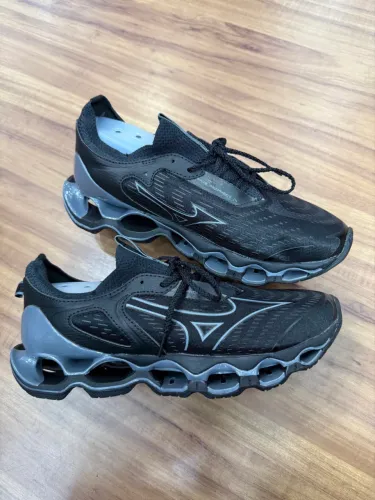 Mizuno pro14 preto prata