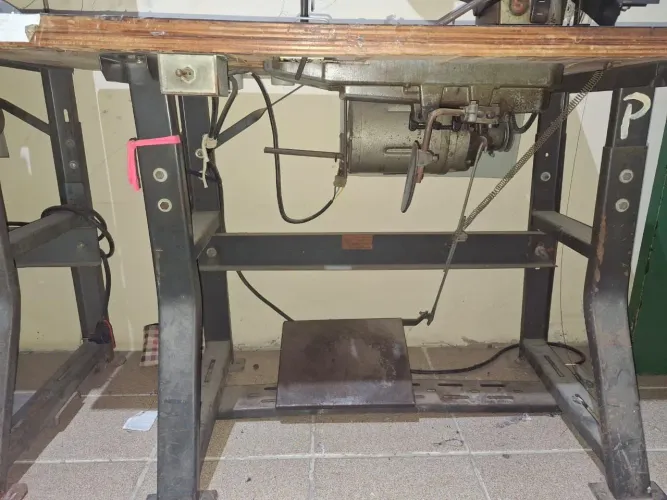 Maquina de costura