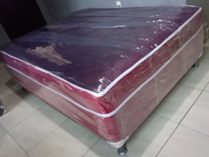 Cama de casal de mola ensacada 