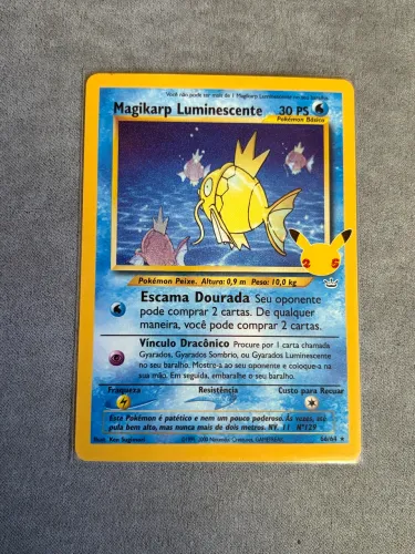 Carta Pokémon Magikarp Luminescente NM - 66/64 - Celebrações