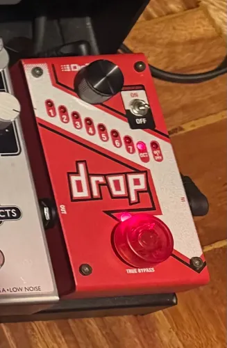 Digitech Drop na caixa zerado com fonte