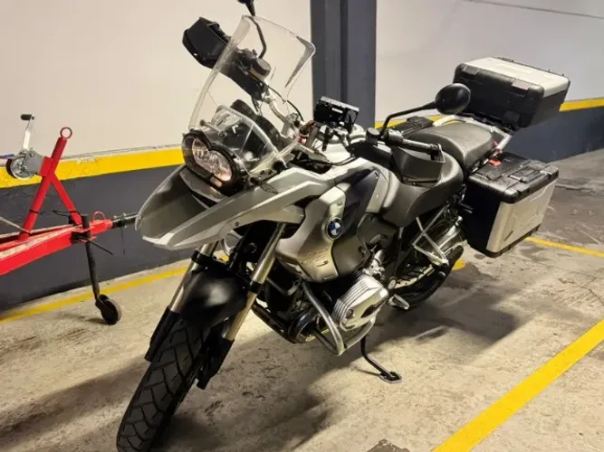 BMW R 1200 GS - Excelente estado, pronta para rodar!