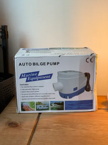 Bomba de Porão Automática 12V - 1100 GPH (Nova na Caixa)