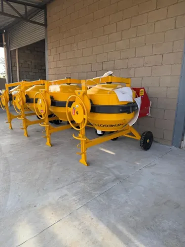 Betoneira Menegotti Rental 400 Litros