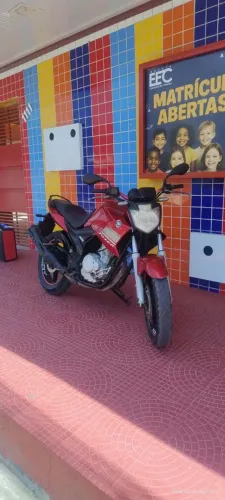 Moto em ótimo estado 